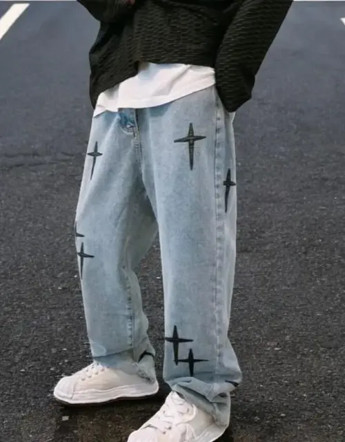 Trendy Baggy Wide-Leg Jeans for Men – Korean Streetwear, Casual Loose Fit Denim Pants. Stylish & Comfortable, Perfect for Everyday Wear.